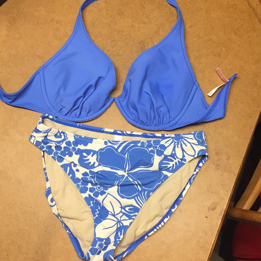 Victoria’s Secret 38 D Push Up Bikini